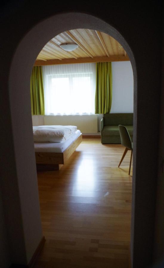 Hotel Edi Samnaun Exteriör bild